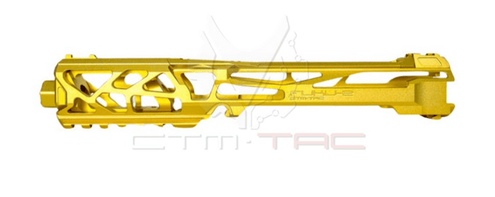 Denne slæde kommer i en mat guld farve