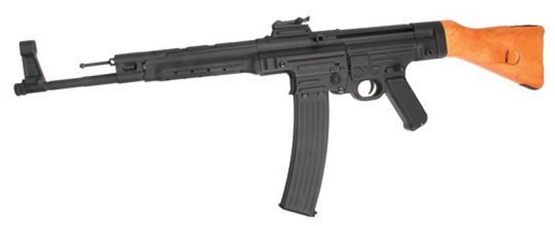 Dette er en hardball version af 2 verdenskrigs MP44/Storm gevær, som er konstrueret i metal og har en kolbe i ægte træ