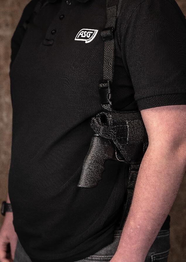 Lækkert nylon skulderhylster, som kan skifte fra højre til venstre hånd