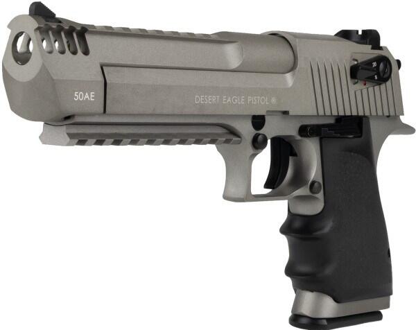 Rail på både bund og top, til let montering af lygte og sigte