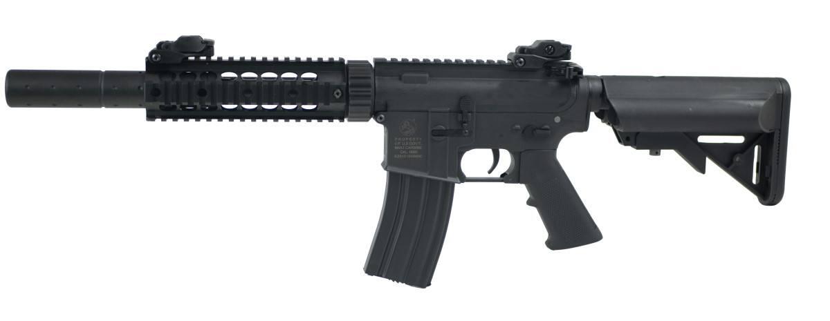 Lækker og let Colt m4 silent ops hardball riffel fra cybergun