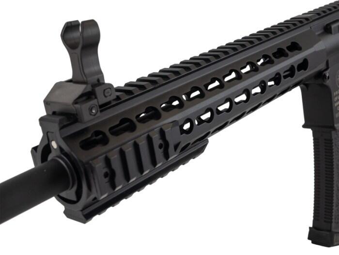 Lækker keymod handguard på denne Colt M4A1 Mid Keymod riffel