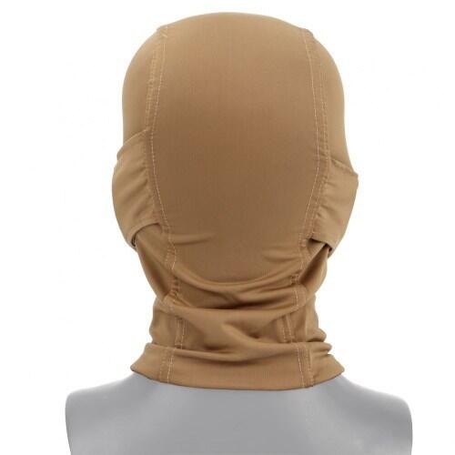 Bagsiden af denne tan balaclava som er i polyester stof
