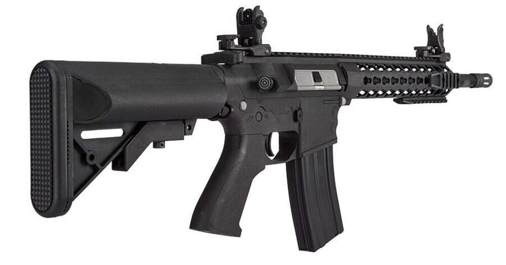 Denne M4 hardball riffel kommer med en lang 10,5" keymod handguard