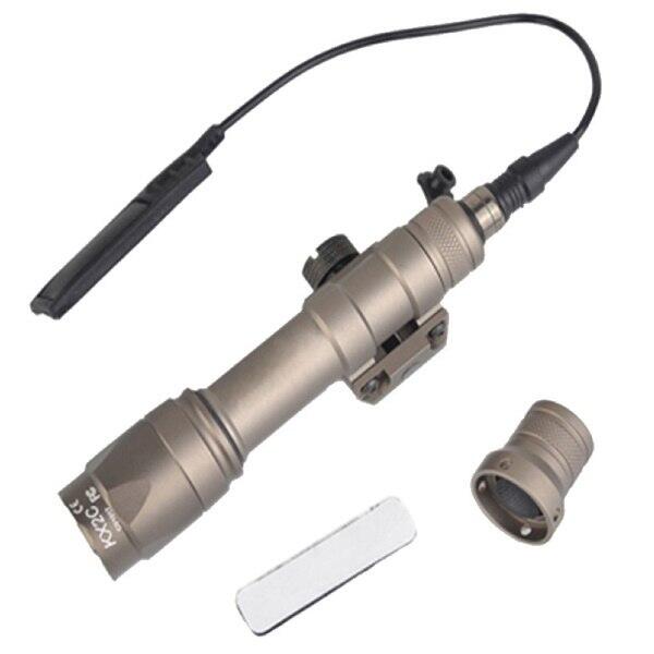 Dette er en kraftig hardball våben lygte som er lavet til at passe på en standard RIS rail