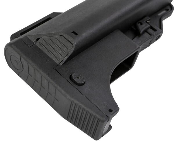 Airsoft kolben kan åbnes ved hjælp af få knapper på toppen og siderne af selve hardball kolben