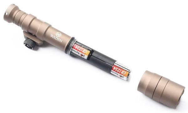 Med denne lygte har du muligheden for at bruge 2 forskellige batterier