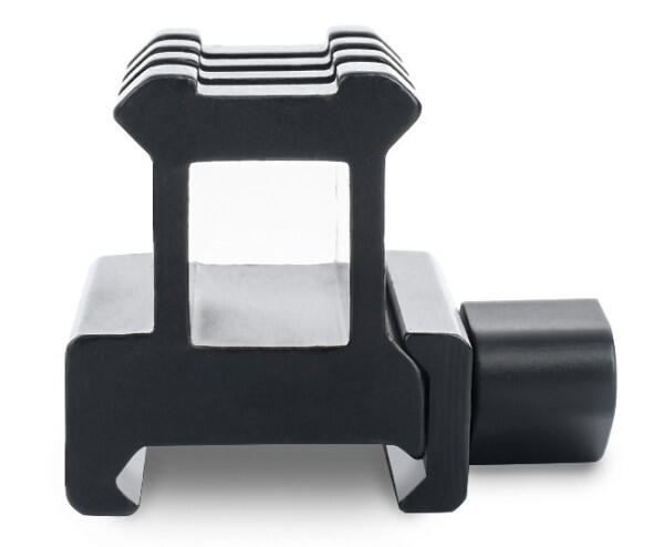 Raiseren har hul igennem, for at det er muligt at bruge backup sigter