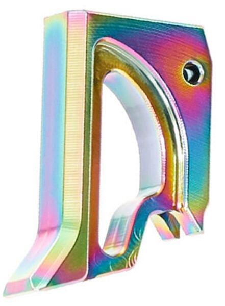 Aftrækkeren er lavet i en speciel Heat gradation farve, hvilket gør aftrækkeren ser forskellige ud, alt efter vinklen man kigger fra