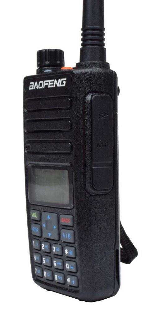 Radioen tager Kenwood stik, ligesom den normale UV-5R