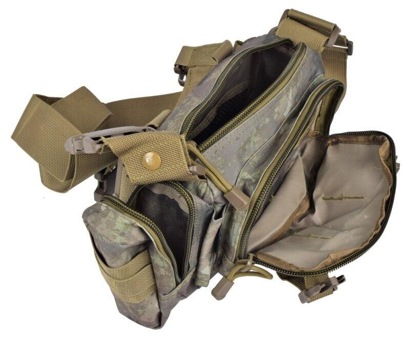 Tasken er lavet i polyester, og har en skulderstrop inkluderet