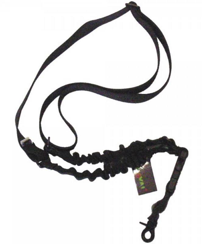 Denne 1 punkts sling kommer med et quick release system, som gør at ens riffel hurtigt kan afmonteres fra remmen