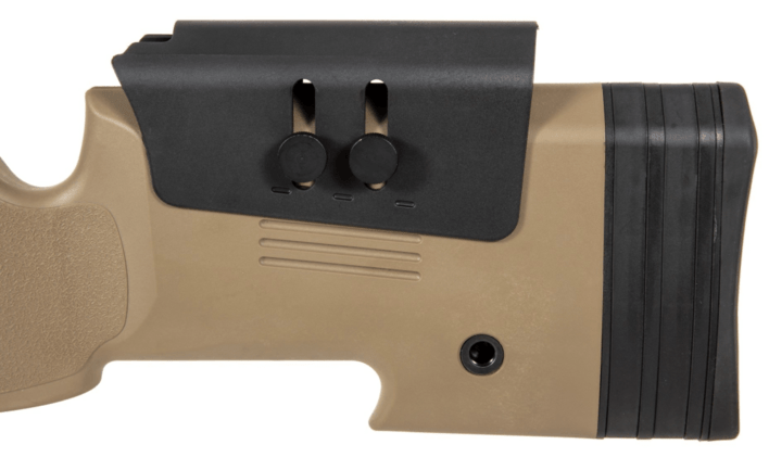 Riflen har en justerbar kindpude, så man altid finder sigtet let og hurtigt