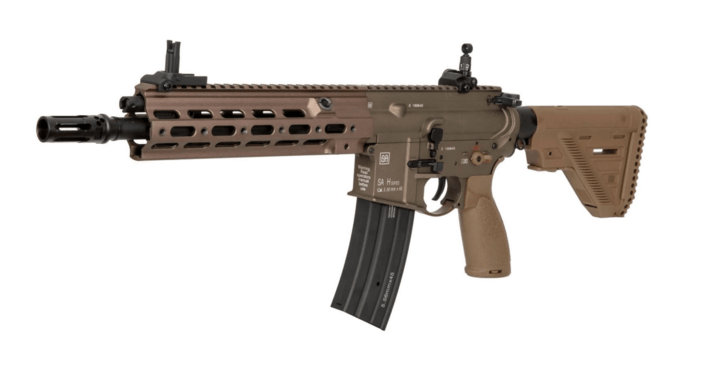 Riflen har Quick change fjeder, hvilket vil sige at udgangshastigheden kan ændres på meget kort tid