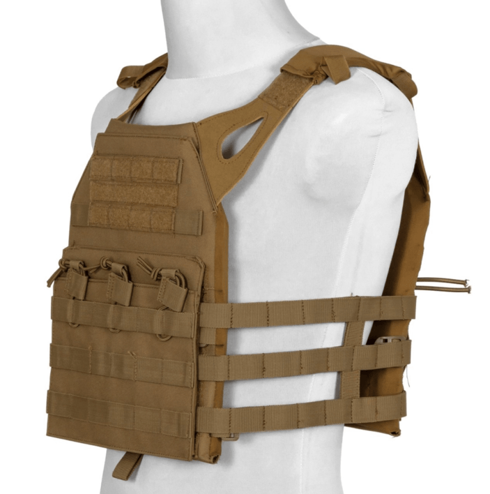 Denne vest kommer i tan og er justerbar til de fleste