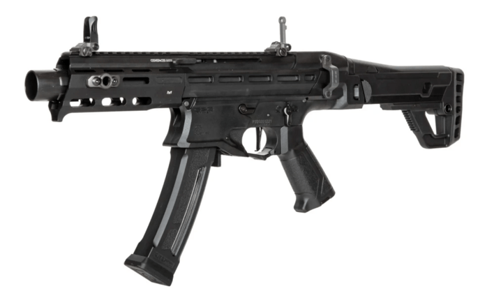 Riflen er konstrueret i Nylon fiber samt aluminium, hvilket holder vægten nede