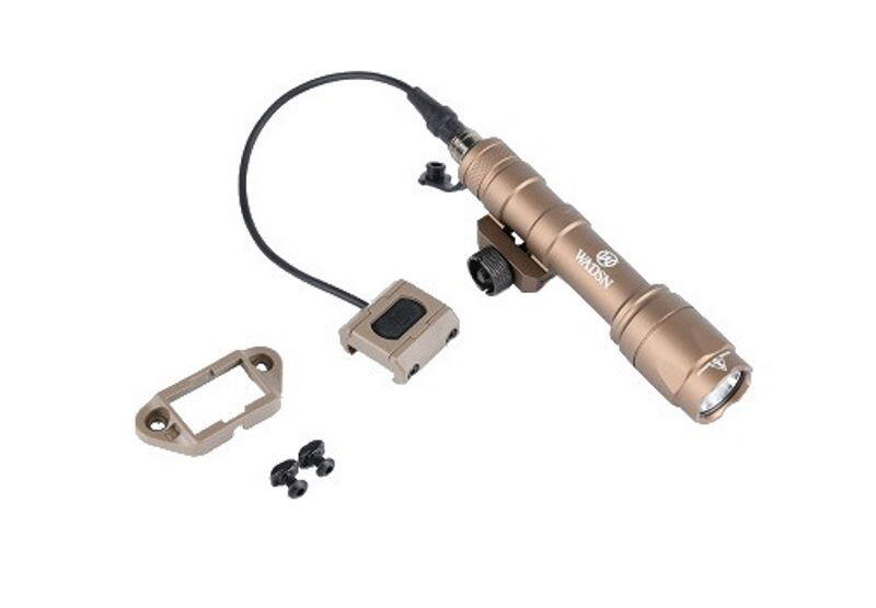 Denne lygte kommer inkluderet med let monterbar preassure switch