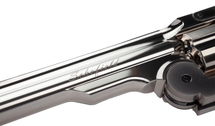 Selve pistolen er en top breaker