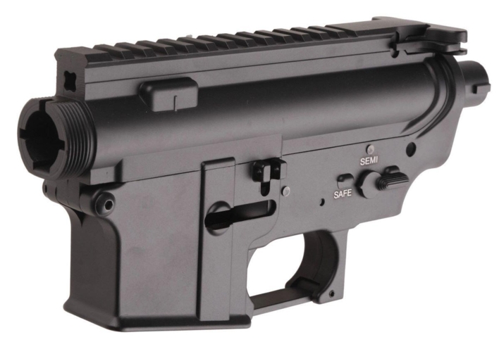 Denne AEG krop kommer med ladegreb og alt man skal bruge