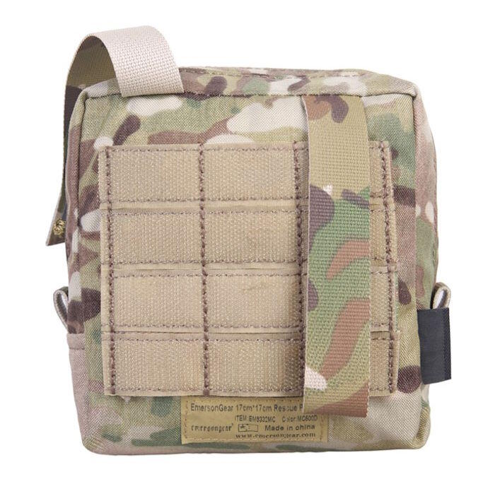 Denne lomme kommer med mulighed for velcro og normal molle montage