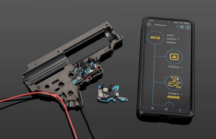 Gearboks of telefon medfølger IKKE