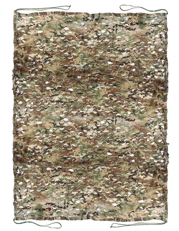 Selve nettet kommer i det moderne Multicam camouflage