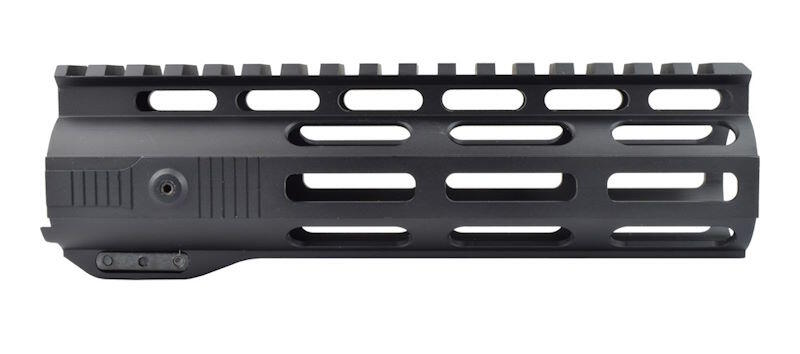 Alle M-lok attachments kan monteres på denne rail