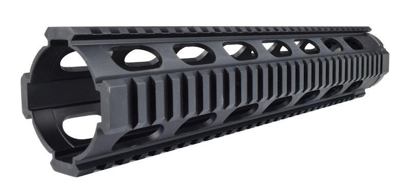 Selve railen er konstrueret af stærk 6061 Aluminium