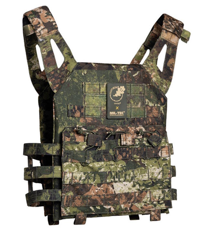 Vesten her kommer i Miltecs nye Z3A camouflage der minder meget om flecktarn