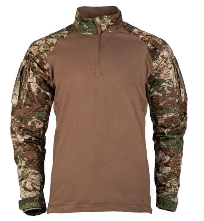 Denne kampskjorte kommer i den nye Z2 camo, hvilket er helt perfekt til den dansk skov