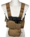 Denne chest rig kommer med en dangler samt radio lommer i siden